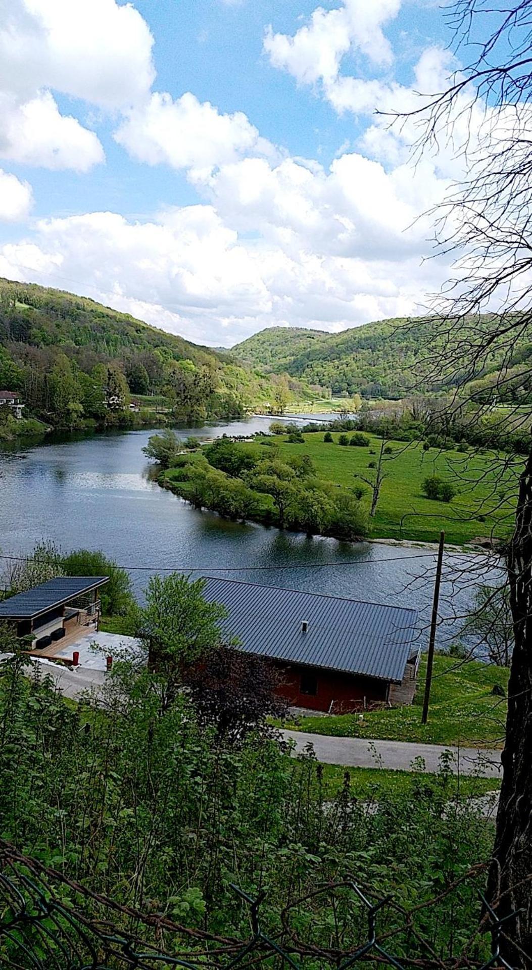Les Charmes-Balneotherapie-Videoprojecteur-Netflix Baume-les-Dames Exteriör bild